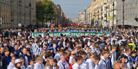 Крестный ход в честь перенесения мощей Александра Невского прошел в Петербурге - Комсомольская правда