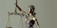 В Санкт-Петербурге заработала новая юридическая клиника  | ФОТО Tingey Injury Law Firm on Unsplash - С.-Петербургские ведомости