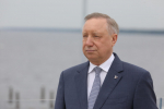 Беглов встретился с участником программы «Время героев» Александром Верюжским для обсуждения стажировки в Смольном