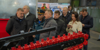 В Петербурге представили машину-амфибию, способную разрубать лед - ТК Санкт-Петербург