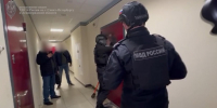 В Петербурге скрутили банду, которая вымогала деньги под видом полицейских - Spbdnevnik.ru