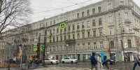 Беда не приходит одна: к выпавшему в Петербурге снегу присоединился сильный ветер - Neva.Today