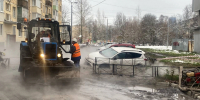 Под машинами обвалился грунт: правоохранители начали проверку в связи с прорывом трубы на Бассейной - tvspb.ru - ТК Санкт-Петербург
