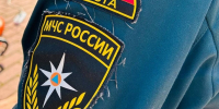 Спасатели эвакуировали жильцов дома на Будапештской из-за загоревшегося балкона - Neva.Today