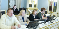 Комиссия по промышленности, экономике и предпринимательству обсудила борьбу с незаконными ларьками и торговыми павильонами - Законодательное собрание