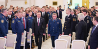 Александр Беглов: В 2025 году Петербург закупил 43 специальные машины для противопожарной службы - Администрация г. Санкт-Петербурга