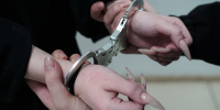 Женщину, совратившую двух 12-летних мальчиков в Петербурге, отправили в СИЗО - Комсомольская правда