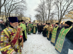 В Кронштадте в день памяти праведного Иоанна Кронштадтского прошел крестный ход - фото