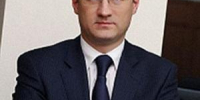 Вице-премьер Александр Новак в рамках акции «Елка желаний» подарил школьнице из Петербурга художественный мольберт - Spbdnevnik.ru