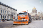 В Петербурге вывезли более 23 тысяч кубометров снега за сутки