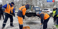 Коммунальные службы Петербурга устраняют последствия залповых снегопадов - ГТРК Санкт-Петербург