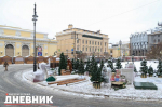 Фото: в Петербурге разбирают декорации и палатки Рождественской ярмарки