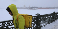 Курьеры Петербурга получили десятки штрафов за нарушение дресс-кода - Петербургский дневник