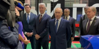 Владимир Путин осмотрел выставку, посвященную развитию беспилотных технологий страны - Петербургский дневник