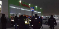 В Петербурге в крупной торговой сети полиция проверила мигрантов - Spbdnevnik.ru