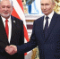 Султан Ибрагим (слева) и президент РФ Владимир Путин. Фото: Минобрнауки - Мой район