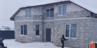 «Во все тяжкие» по-русски: полиция задержала в недостроенном доме Ленобласти «химика» и его помощника - Neva.Today