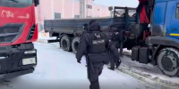 На стройке элитного ЖК в Петербурге искали нелегальных мигрантов - Spbdnevnik.ru