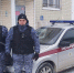 В Киришах сотрудники Росгвардии спасли мальчика, в холодную погоду выбежавшего на улицу в шортах и футболке - Росгвардия