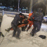 Молодого петербуржца спасли после удара об лед в результате падения с моста - Neva.Today