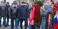 Фото: как на Серафимовском кладбище Петербурга почтили память погибших пожарных - Петербургский дневник