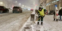 Специалисты Петербурга в усиленном режиме убирают последствия аномального снегопада - Neva.Today