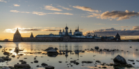 Александр Беглов: В рамках подготовки к 600-летию основания первого монашеского поселения на Соловках Петербург разрабатывает просветительские программы, поставляет на архипелаг медицинскую и коммунальную технику - Администрация г. Санкт-Петербурга