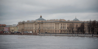 Александр Беглов поздравил с юбилеем ректора Академии художеств имени Репина Семёна Михайловского - tvspb.ru - ТК Санкт-Петербург