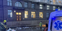 «Делали шашки на дороге»: очевидец — о страшной аварии под мостом на Литейном проспекте - ТК Санкт-Петербург