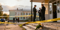 В Пермском крае ученик смертельно ранил учительницу у школы - Peterburg2.Ru