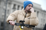 Автоэксперт Дмитрий Попов: Каждый пятый самокатчик в Петербурге не знает правил
