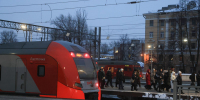 Два петербургских поезда задержаны из-за ЧП на станции в Ленобласти - Spbdnevnik.ru