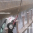 Видео: в Кронштадте поднимают рухнувший в канал автомобиль - Spbdnevnik.ru