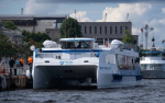 Новый водный маршрут до Петергофа запустили в Петербурге.
