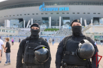 Cотрудники и военнослужащие Росгвардии обеспечили правопорядок при проведении матча "Зенит" - "Нефтчи"