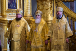 В день святых апостолов Петра и Павла Александр Беглов вместе с православными верующими Петербурга посетил проведённую Патриархом Кириллом литургию в Петропавловском соборе