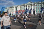 В центре Петербурга проходит полумарафон «Северная столица»