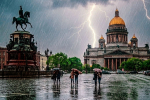 В Петербурге объявлен «желтый» уровень опасности – ожидаются ливни, грозы и сильный ветер