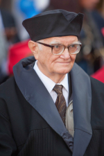 Фото №4/1 к новости «19 августа. 90 лет со дня рождения Почетного доктора СПбГУП, величайшего философа современности, директора Института философии РАН, академика Российской академии наук, доктора философских наук, профессора В.С. Степина (1934–2018).»