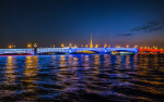 В День Государственного флага три моста окрасятся в цвета триколора, а на Ростральных колоннах зажгутся огни
