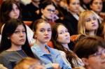 Фото №12/1 к новости «3 сентября. В Театрально-концертном зале им. А.П. Петрова СПбГУП состоялось общее собрание первокурсников, проживающих в Доме студентов.»