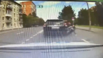 Отец вынес обмякшее тело: видео спасения школьника после линейки в Петербурге