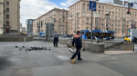 Дворники возглавили список самых дефицитных специалистов Петербурга
