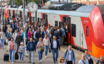 Осенью текущего года существенно вырос пассажиропоток на пригородных поездах Петербурга